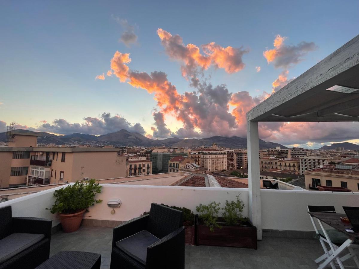 Bed and Breakfast La Terrazza Su Палермо Екстер'єр фото